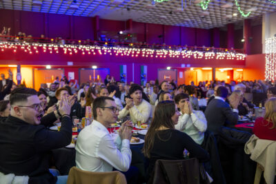 Agrandir l'image 14 sur 42, fenêtre modale