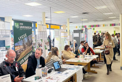 Agrandir l'image 75 sur 77, fenêtre modale