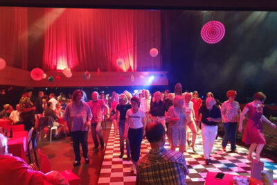 Agrandir l'image 43 sur 77, fenêtre modale