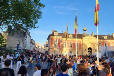 Agrandir l'image 40 sur 77, fenêtre modale