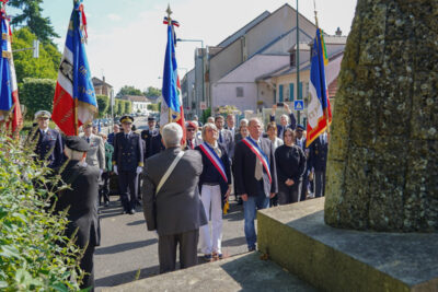 Agrandir l'image 33 sur 77, fenêtre modale