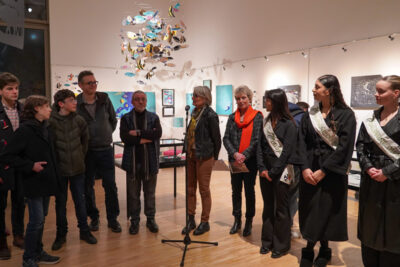 Agrandir l'image 8 sur 77, fenêtre modale