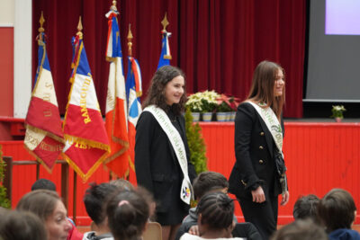 Agrandir l'image 2 sur 12, fenêtre modale