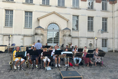 Agrandir l'image 8 sur 26, fenêtre modale