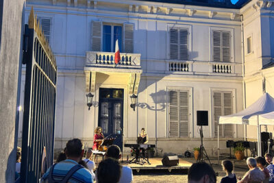 Agrandir l'image 4 sur 26, fenêtre modale