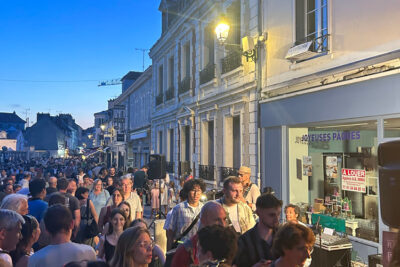 Agrandir l'image 2 sur 26, fenêtre modale