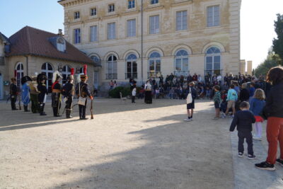 Agrandir l'image 5 sur 19, fenêtre modale