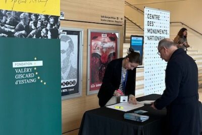 Agrandir l'image 2 sur 21, fenêtre modale