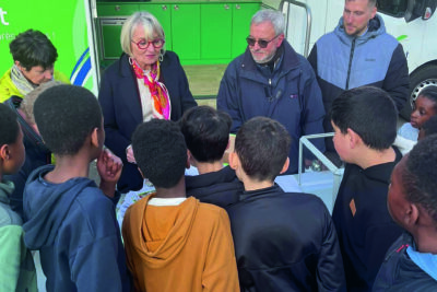 Agrandir l'image 15 sur 77, fenêtre modale