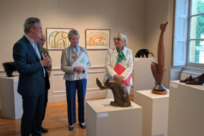 Agrandir l'image 33 sur 77, fenêtre modale