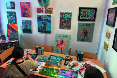 Agrandir l'image 9 sur 77, fenêtre modale