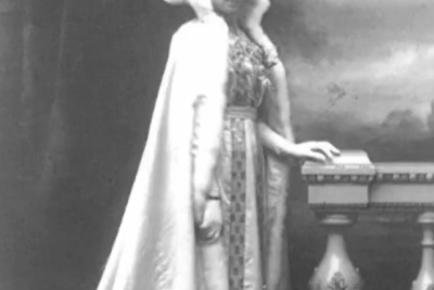 Agrandir l'image 99 sur 101, fenêtre modale