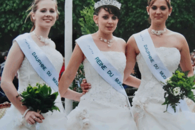 Agrandir l'image 18 sur 101, fenêtre modale