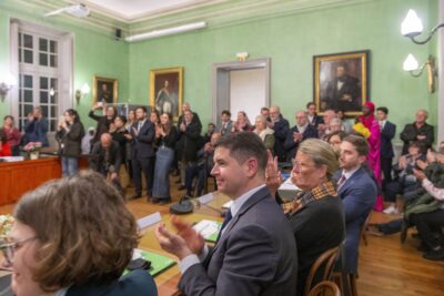 Agrandir l'image 7 sur 18, fenêtre modale