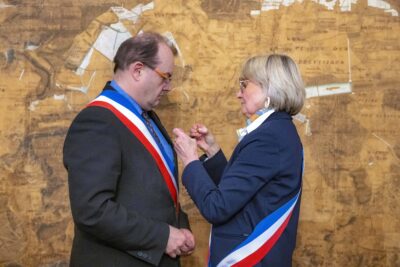 Agrandir l'image 12 sur 18, fenêtre modale