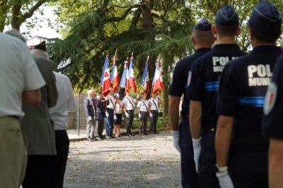Agrandir l'image 1 sur 17, fenêtre modale