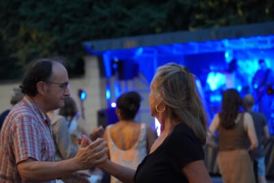 Agrandir l'image 15 sur 17, fenêtre modale
