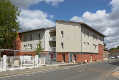 Agrandir l'image 2 sur 3, fenêtre modale