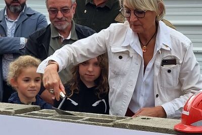 Agrandir l'image 10 sur 16, fenêtre modale