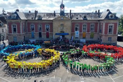 Cercles de plusieurs couleurs à l'effigie des JO - Agrandir l'image 1 sur 5, fenêtre modale