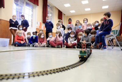 Agrandir l'image 1 sur 2, fenêtre modale