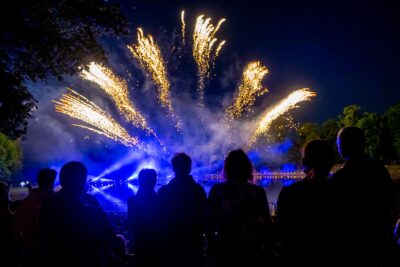 Agrandir l'image 2 sur 9, fenêtre modale