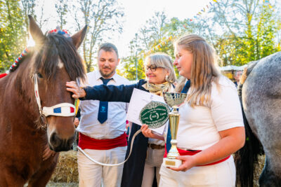 Agrandir l'image 6 sur 43, fenêtre modale