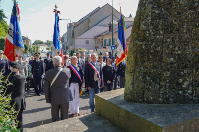 Agrandir l'image 33 sur 77, fenêtre modale