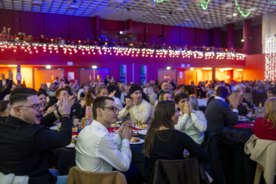 Agrandir l'image 14 sur 42, fenêtre modale