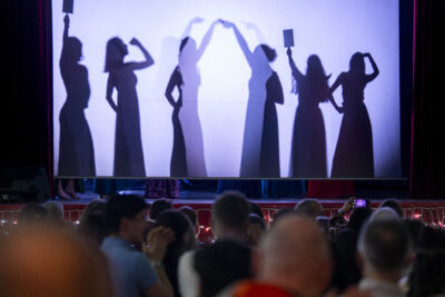 Agrandir l'image 17 sur 42, fenêtre modale