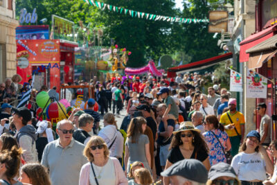 Agrandir l'image 42 sur 61, fenêtre modale