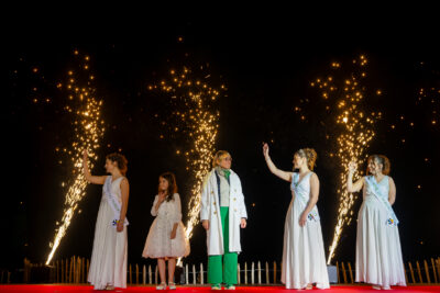 Agrandir l'image 15 sur 61, fenêtre modale