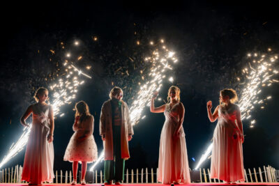 Agrandir l'image 16 sur 61, fenêtre modale