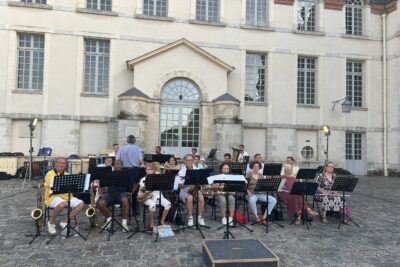 Agrandir l'image 8 sur 27, fenêtre modale