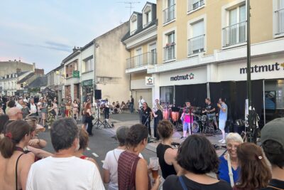 Agrandir l'image 25 sur 27, fenêtre modale