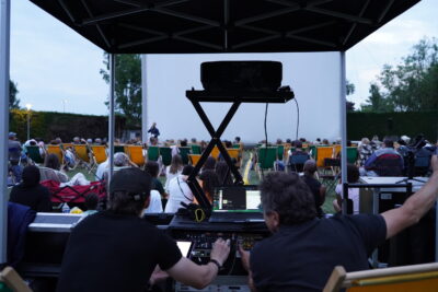 Agrandir l'image 11 sur 25, fenêtre modale